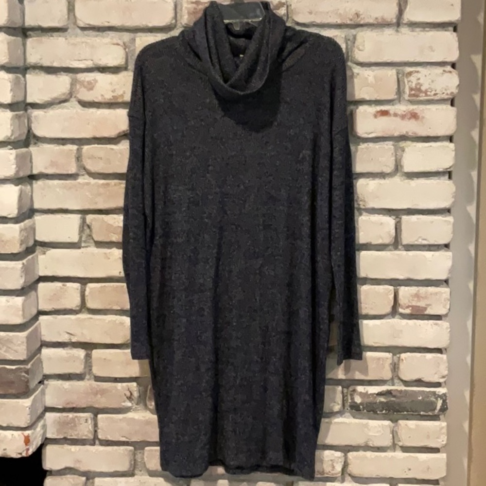 New With Tags GAP Sweater Dress, Size Medium.